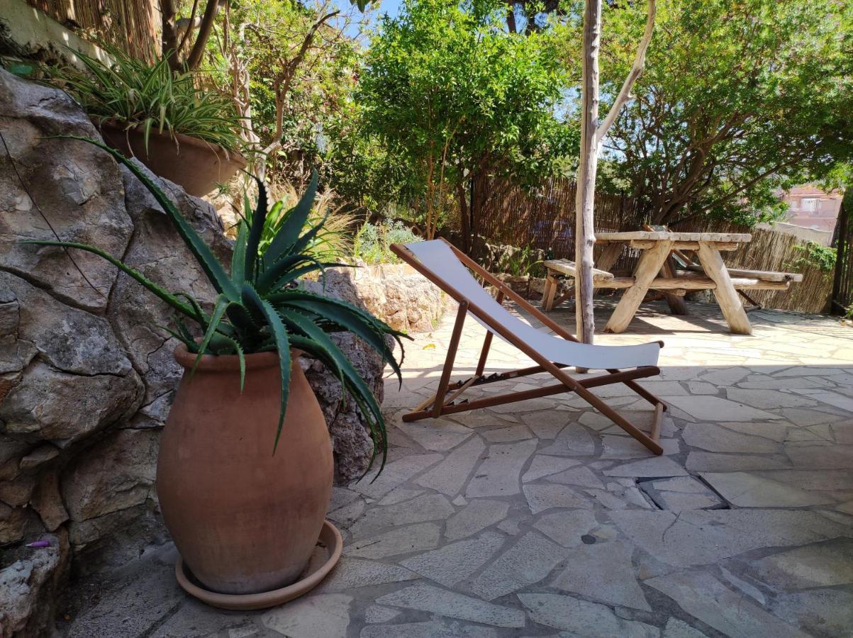 Les Galets Hotel Et B&B Bandol Luaran gambar