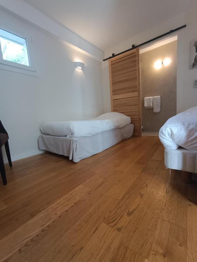 Les Galets Hotel Et B&B Bandol Luaran gambar