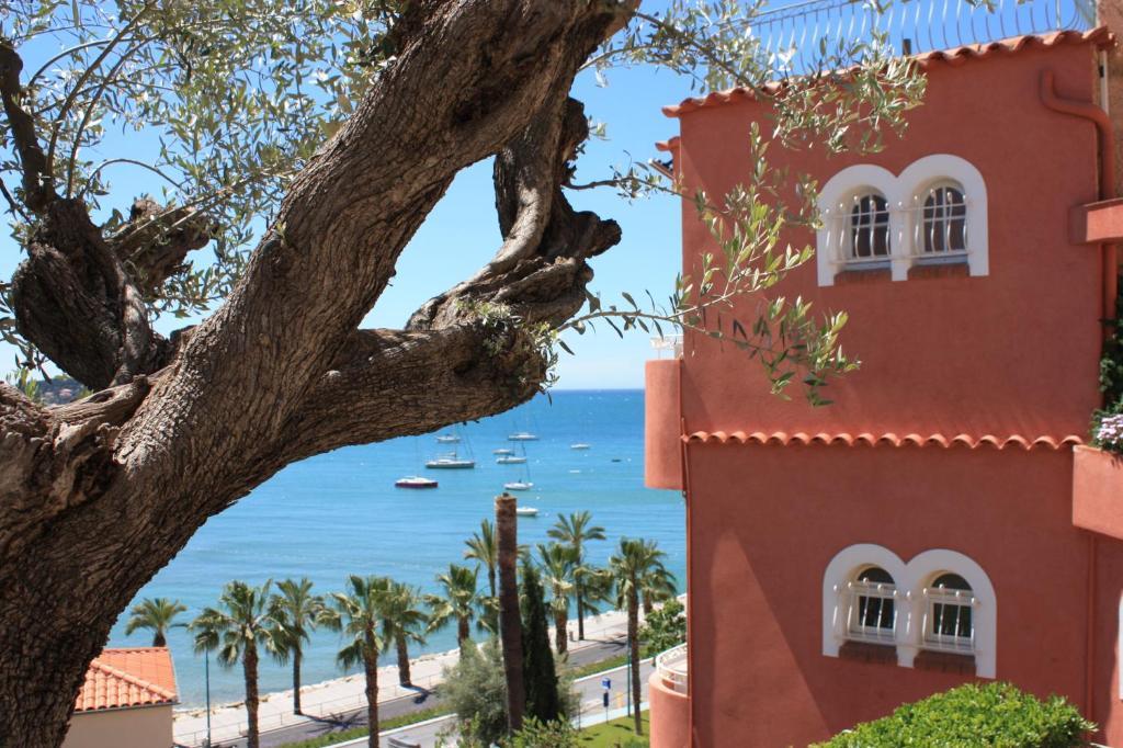 Les Galets Hotel Et B&B Bandol Luaran gambar